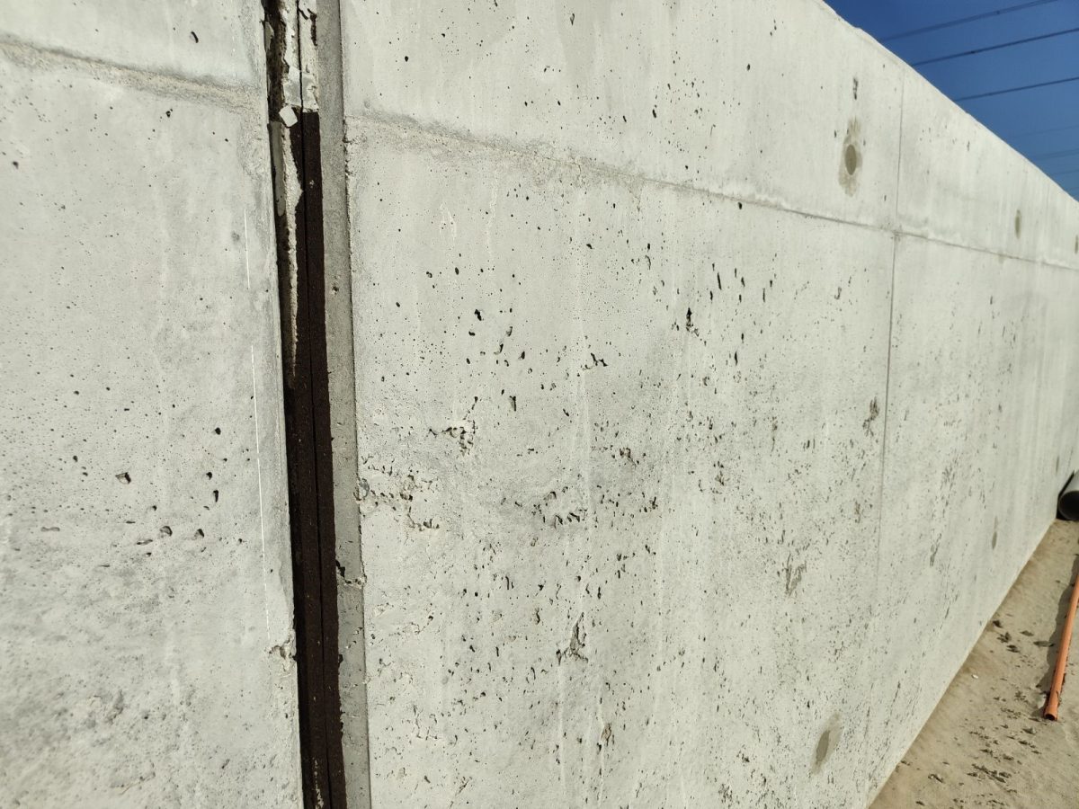 Skim Coating the Honeycombing of Concrete Panels