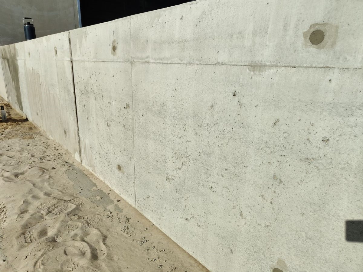 Skim Coating the Honeycombing of Concrete Panels