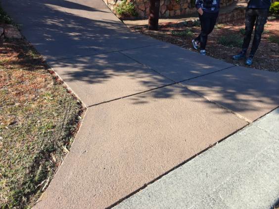 Residential Driveway Joint Sealing